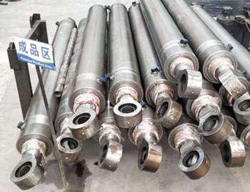 液壓油(yóu)缸生産區